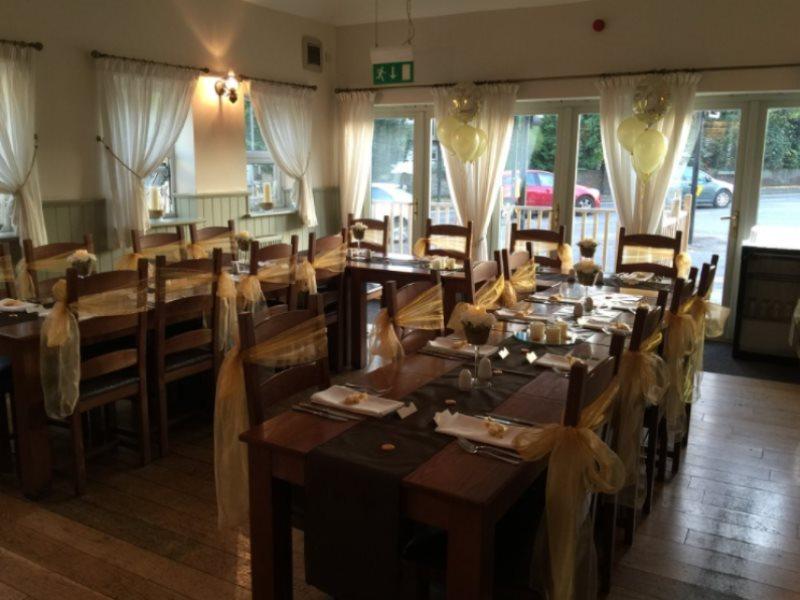 Hotel The Pub & With Onsite Free Parking 2 Minutes From Legoland 3*